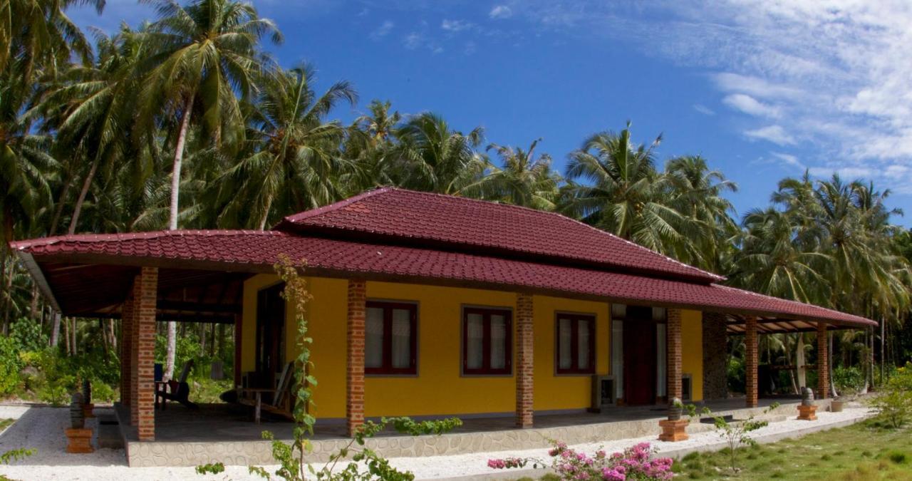 Puri Asu Resort Palau Asu Bilik gambar